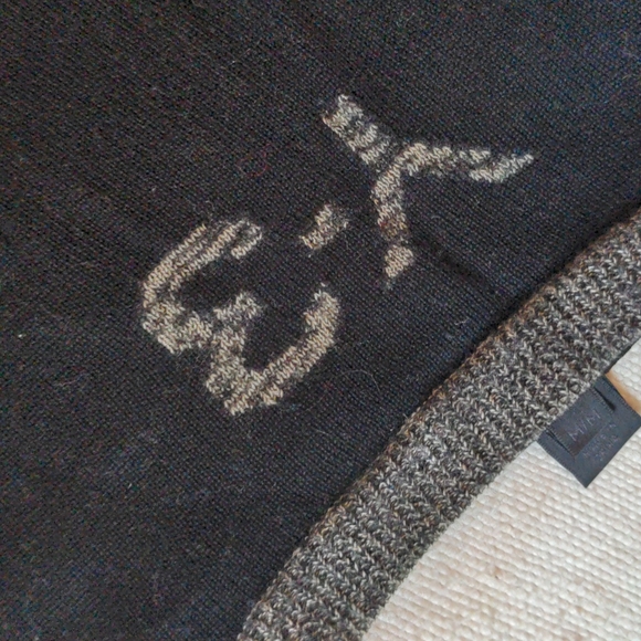 Black Y-3 Adidas long sleeve v-neck - Picture 3 of 4